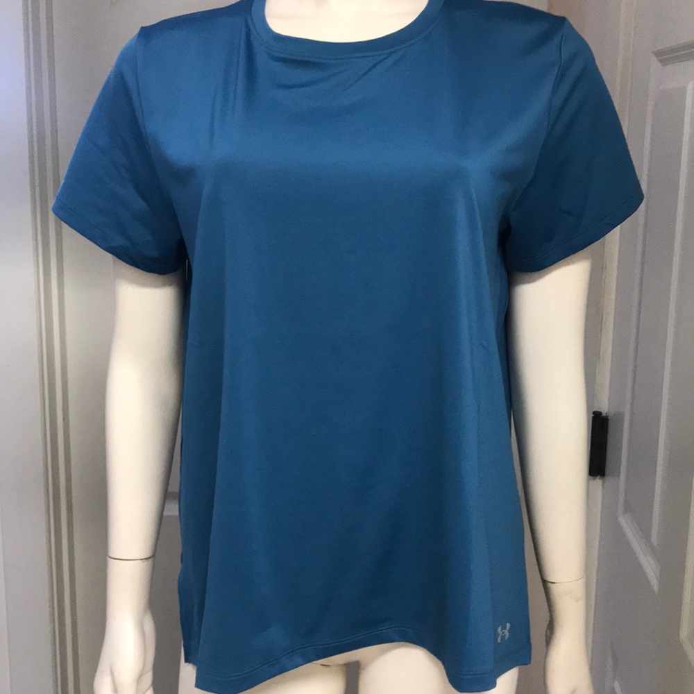 Under Armour Athletic/Athleisure Top, Sz L, NWT!
